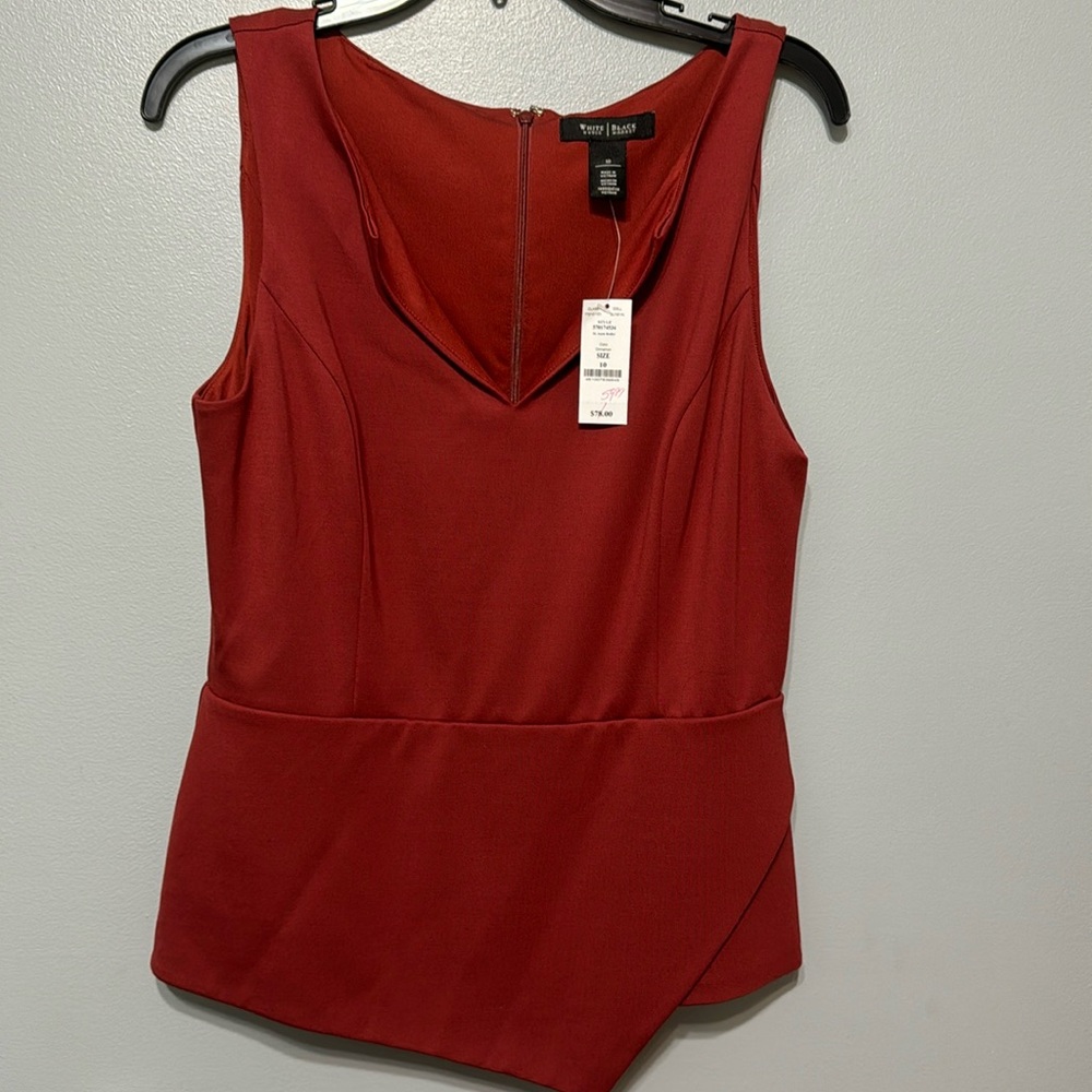 White House, black market sleeveless dress blouse